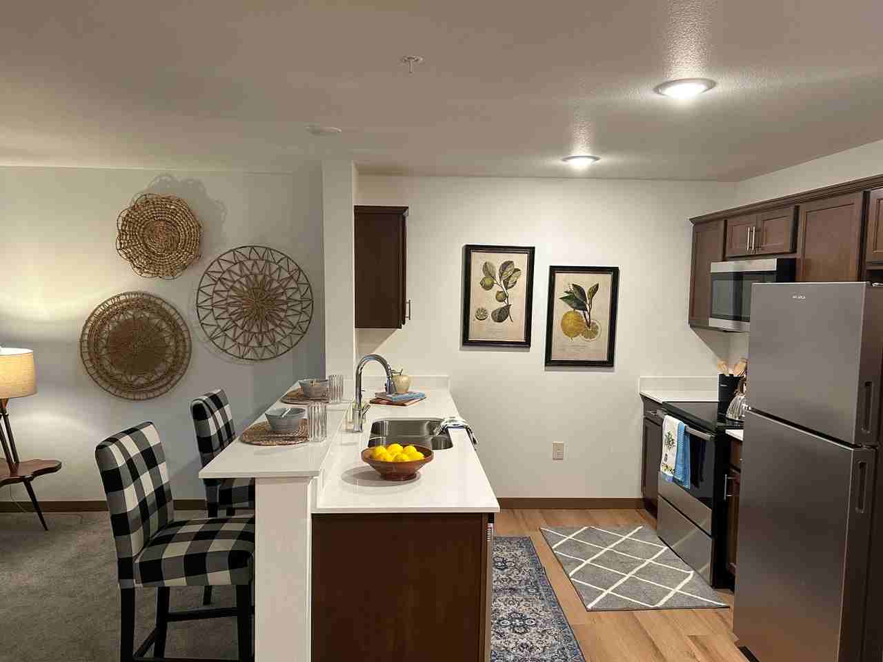 Highland Apartments (A) - Photo 3 of 9