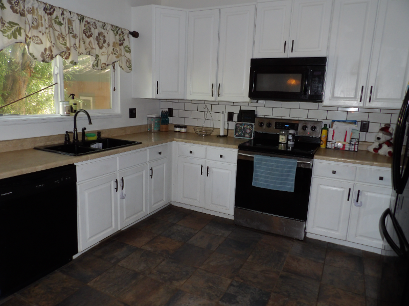 7601 Barn Owl Dr - Photo 5 of 14