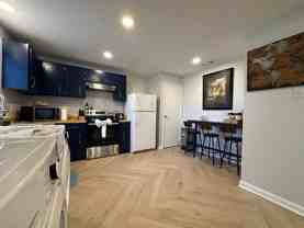 111 Seaparc Ct #B - Photo 1 of 1