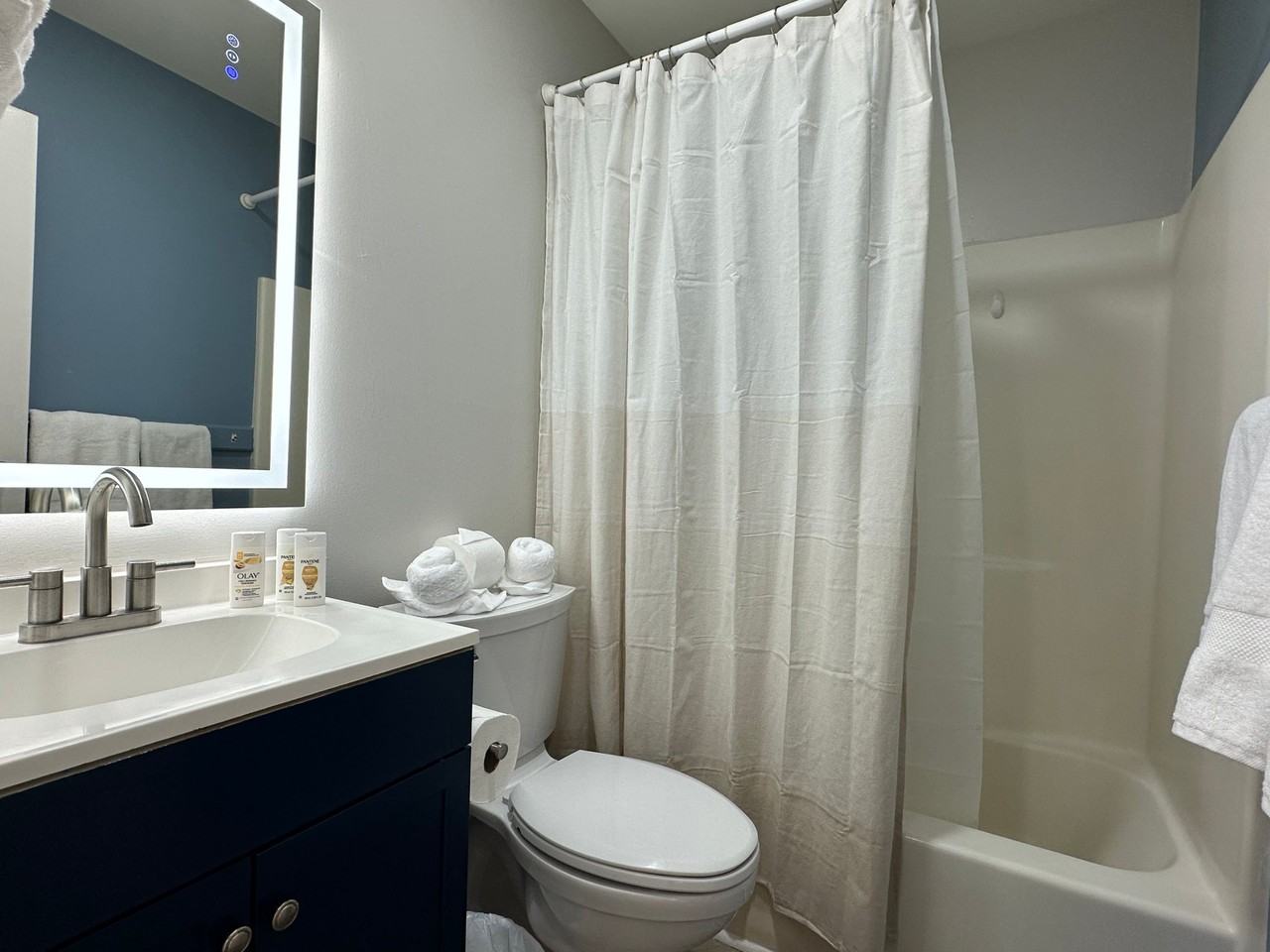 111 Seaparc Ct #B - Photo 5 of 16