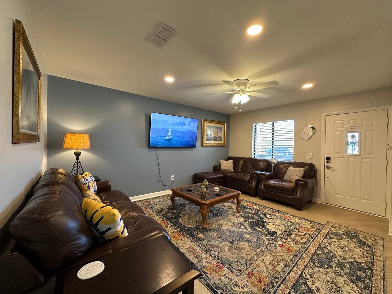 111 Seaparc Ct #B - Photo 6 of 16