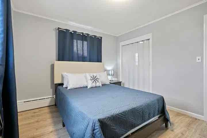 218 Channel Dr - Photo 5 of 10
