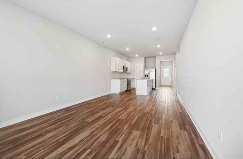 28 Torrey Pines Ln - Photo 4 of 22