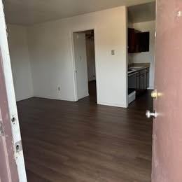 2044 S 11th Ave #4