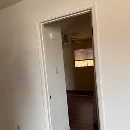 2044 S 11th Ave #4 - Photo 4 of 12
