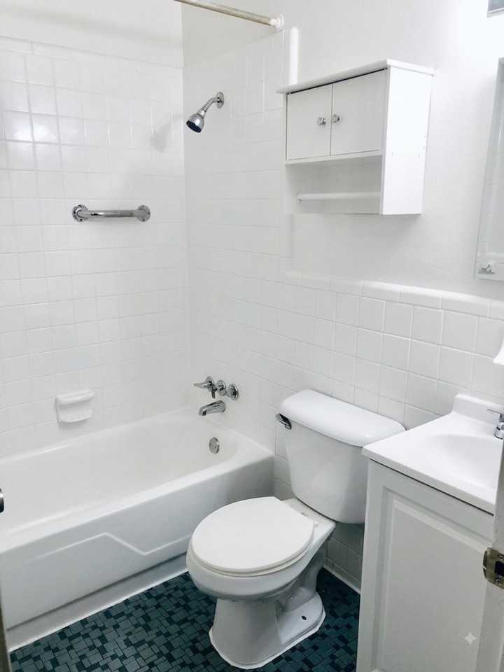 1544 Hanover St #1544 - Photo 4 of 9