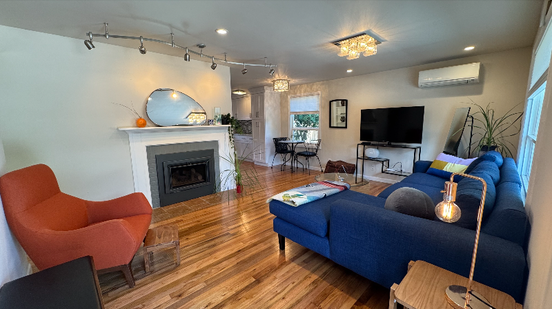 5258 S Cloverdale Pl - Photo 5 of 8