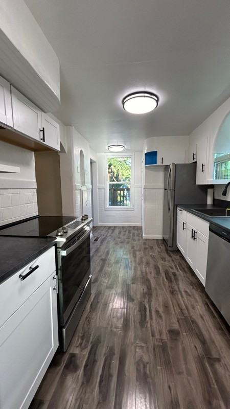 6400 Latona Ave Ne - Photo 6 of 12