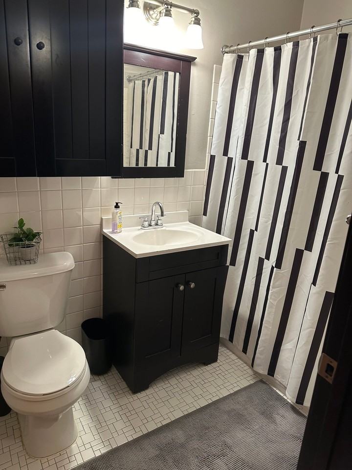 2536 Dupont Ave S #304 - Photo 6 of 6