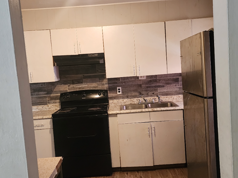 1907 1/2 Semple Ave - Photo 5 of 11