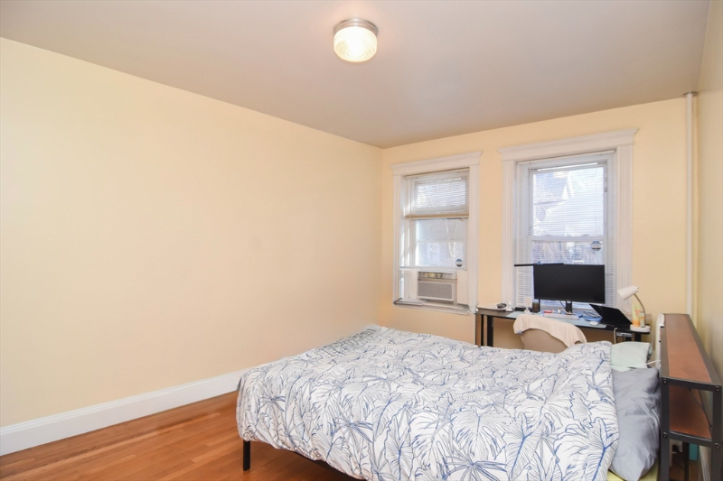 96 Saint Paul St #3 - Photo 3 of 14