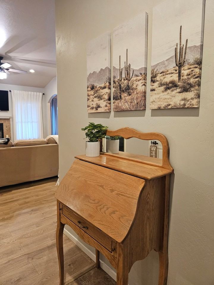 1304 Tara Ct - Photo 2 of 20