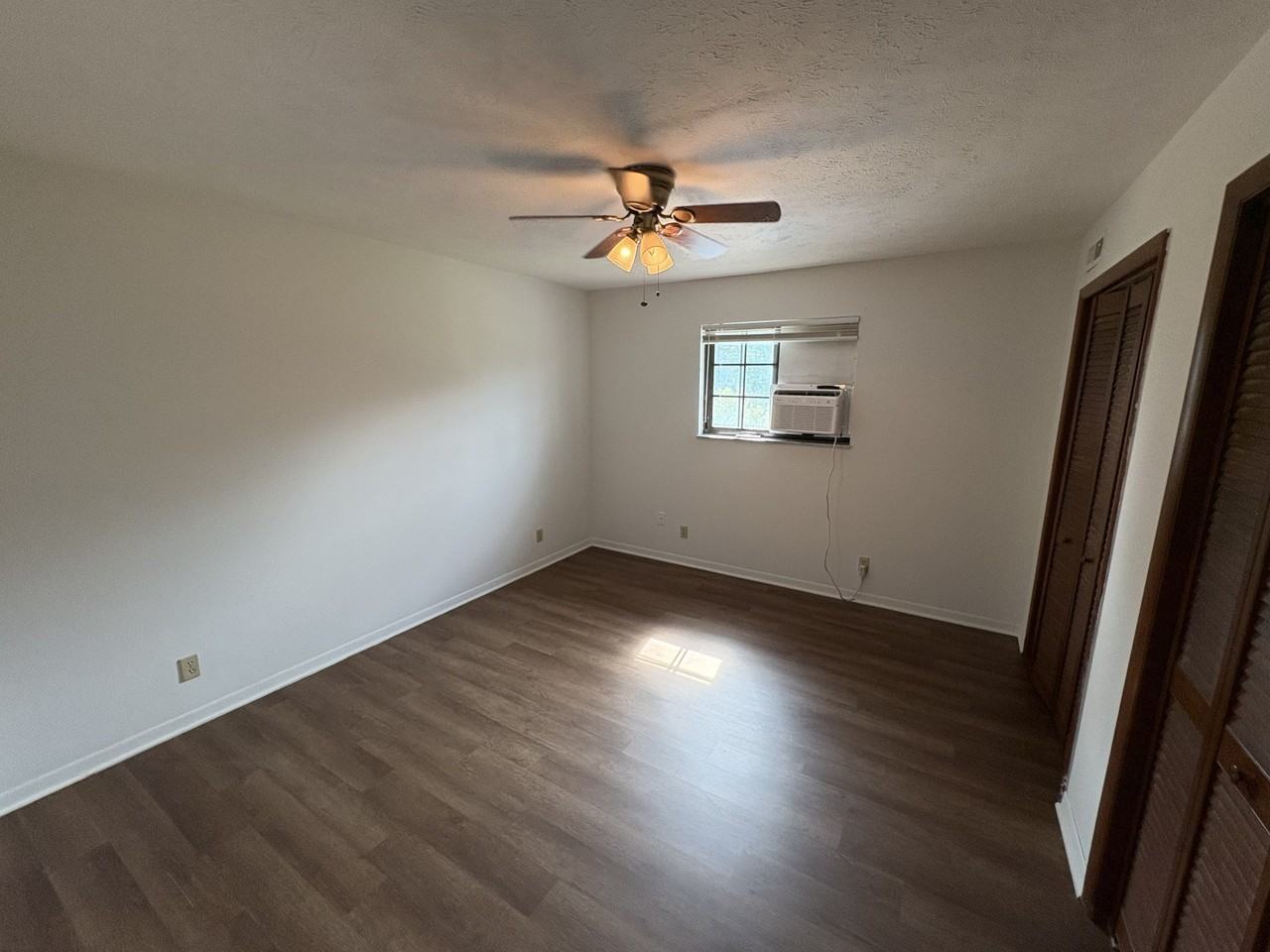 10502 County Rd #6 - Photo 4 of 6