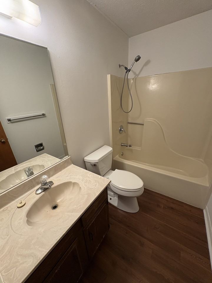 10502 County Rd #6 - Photo 5 of 6