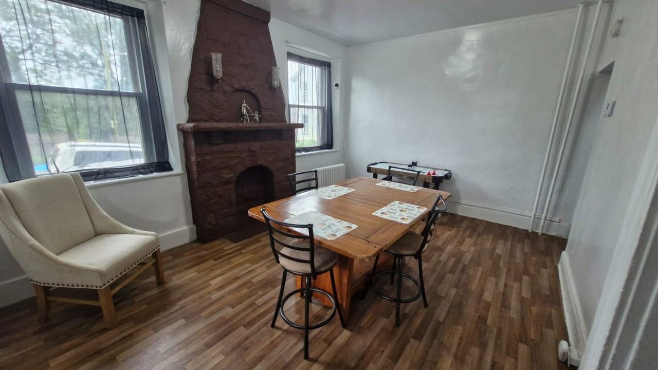 308 Bessemer Ave #4 - Photo 2 of 6