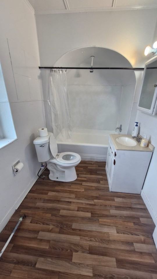 308 Bessemer Ave #4 - Photo 6 of 6
