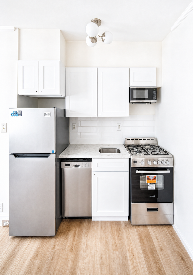 Penn Hall Apartments - Photo 4 of 15