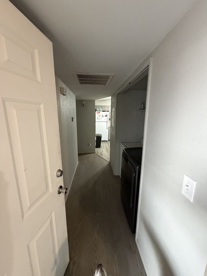 1370 Lake Havasu Ave N #101 - Photo 4 of 9