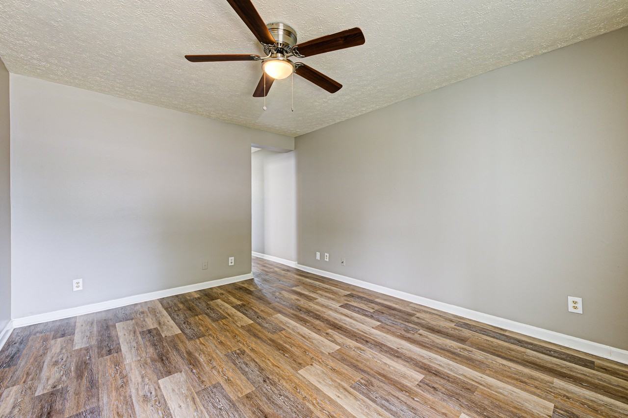 1307 E Market St #1 - Photo 3 of 23