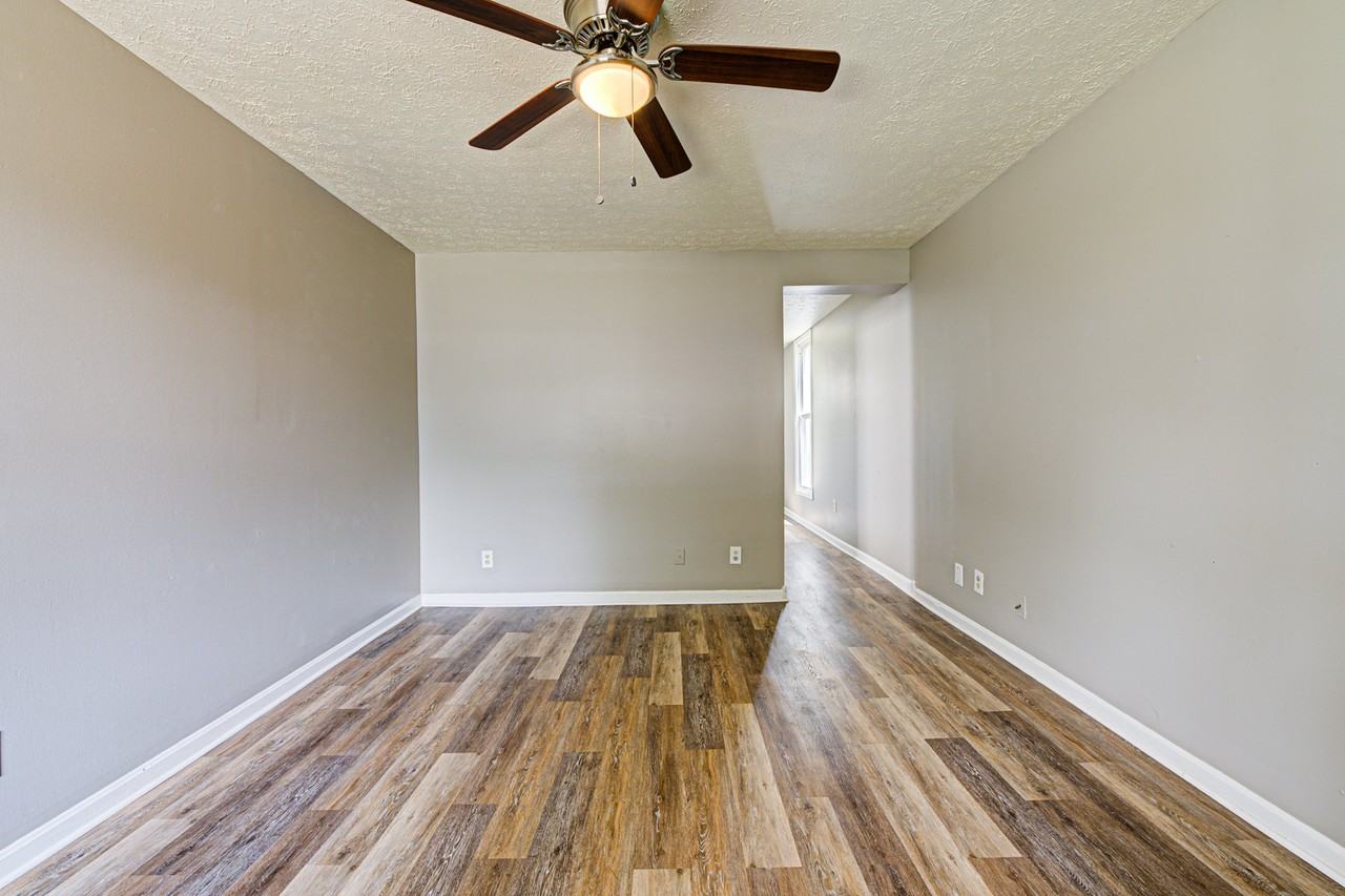 1307 E Market St #1 - Photo 4 of 23