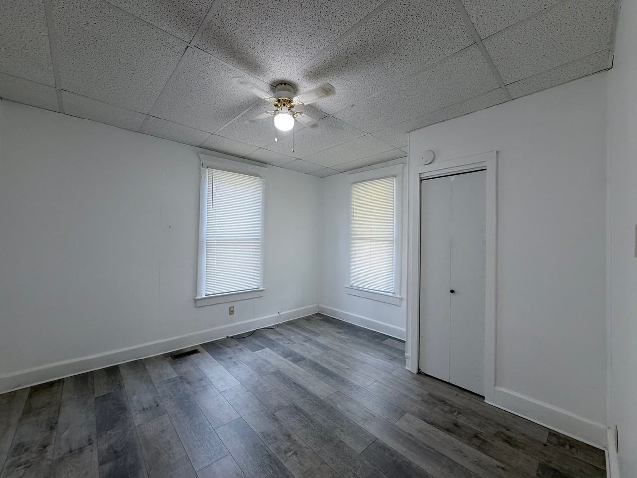 116 W Woodland Ave - Photo 6 of 8