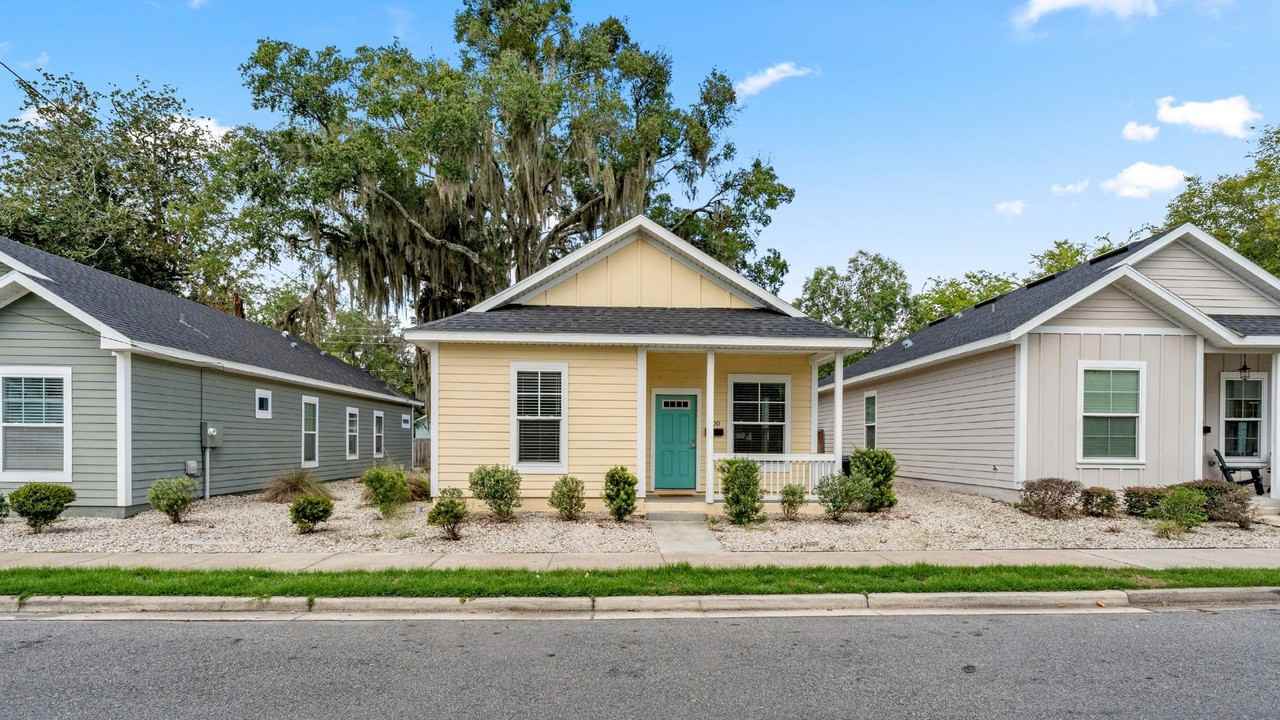 420 Nw 1st St - Photo 2 of 27
