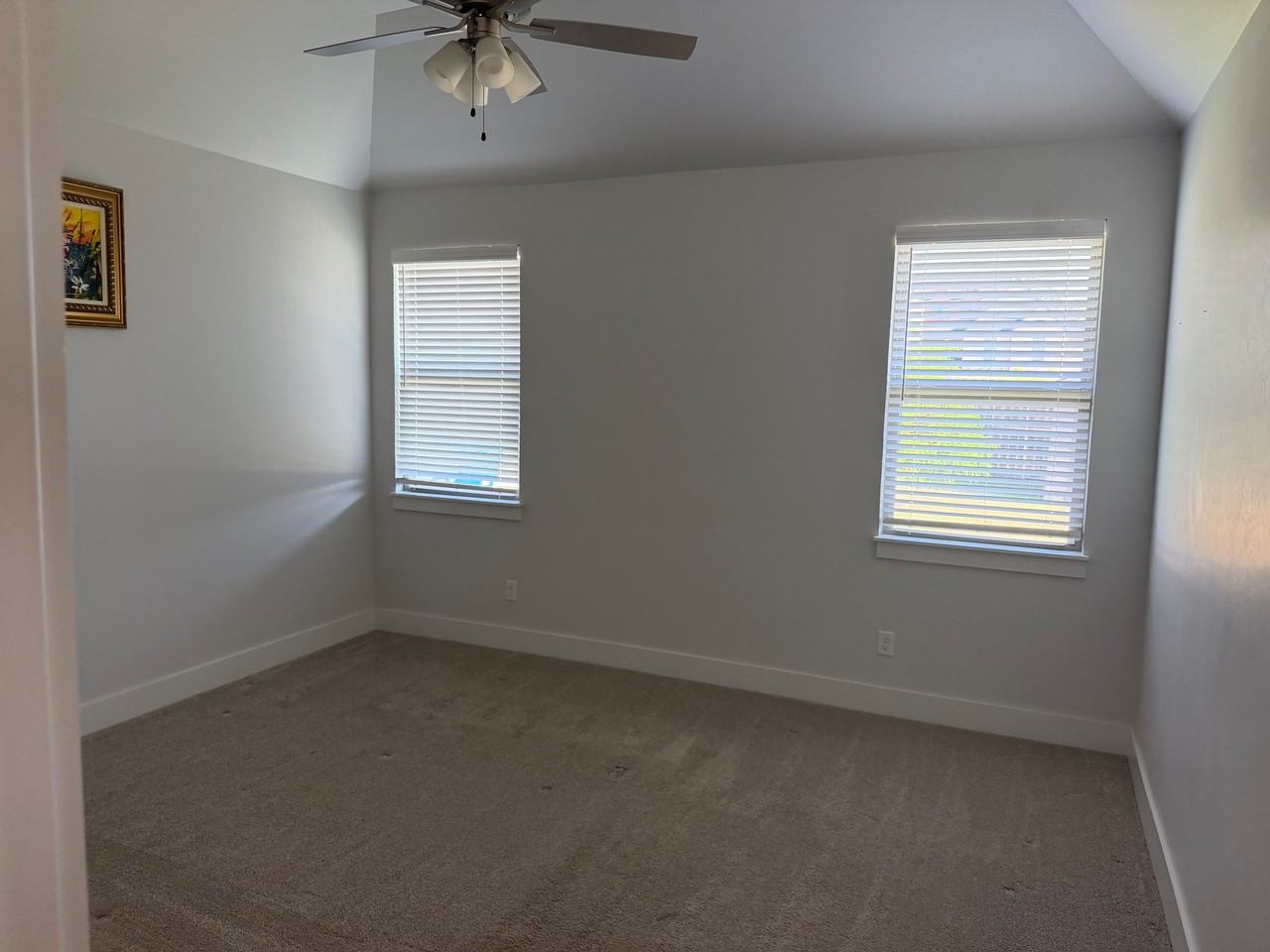 8201 Jenny Ln - Photo 6 of 17