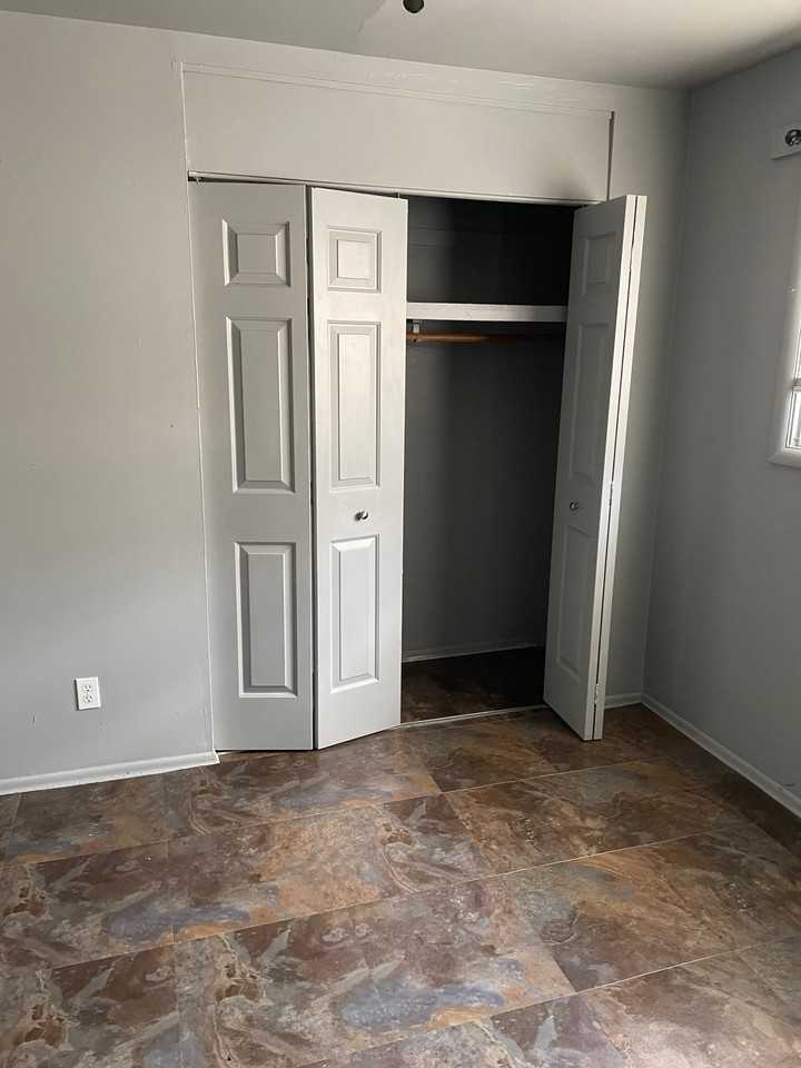 929 W Genesee St #2 - Photo 5 of 13