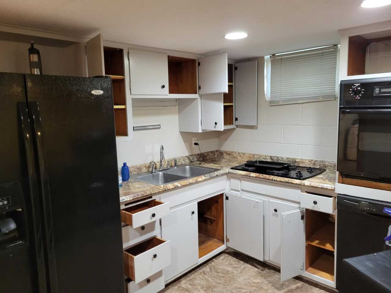 627 7Th Ave S #B - Photo 4 of 6