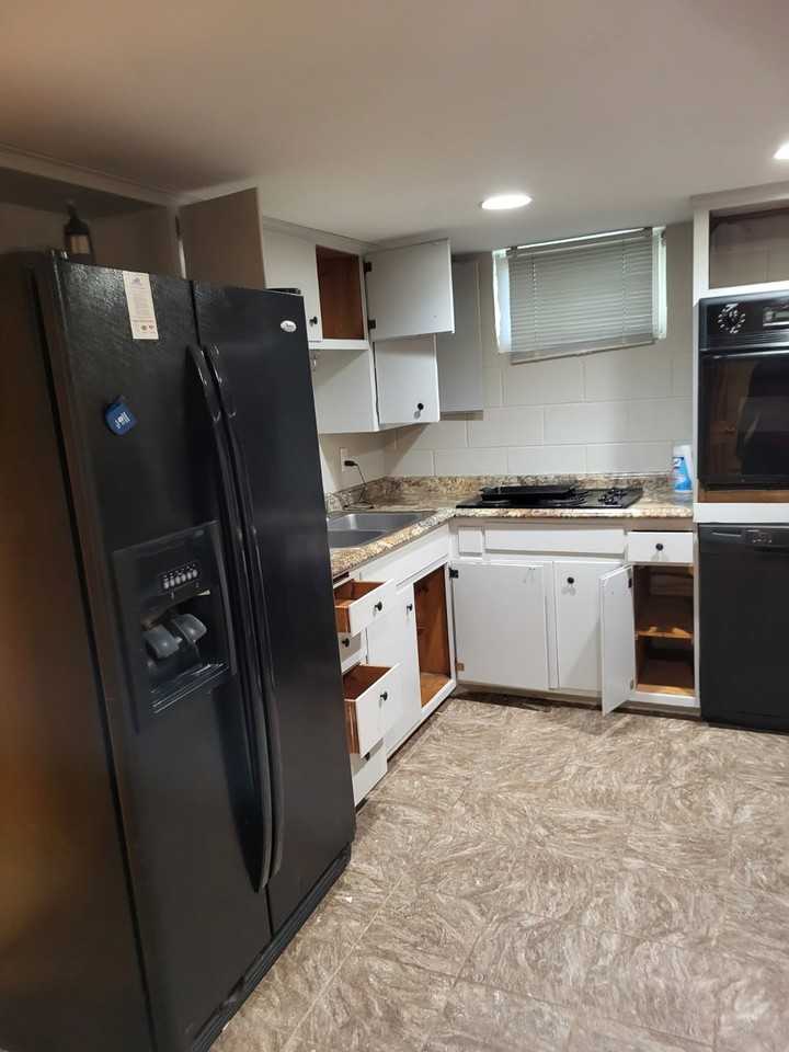 627 7Th Ave S #B - Photo 5 of 6