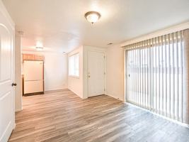 featured image of 2211 Ne #4