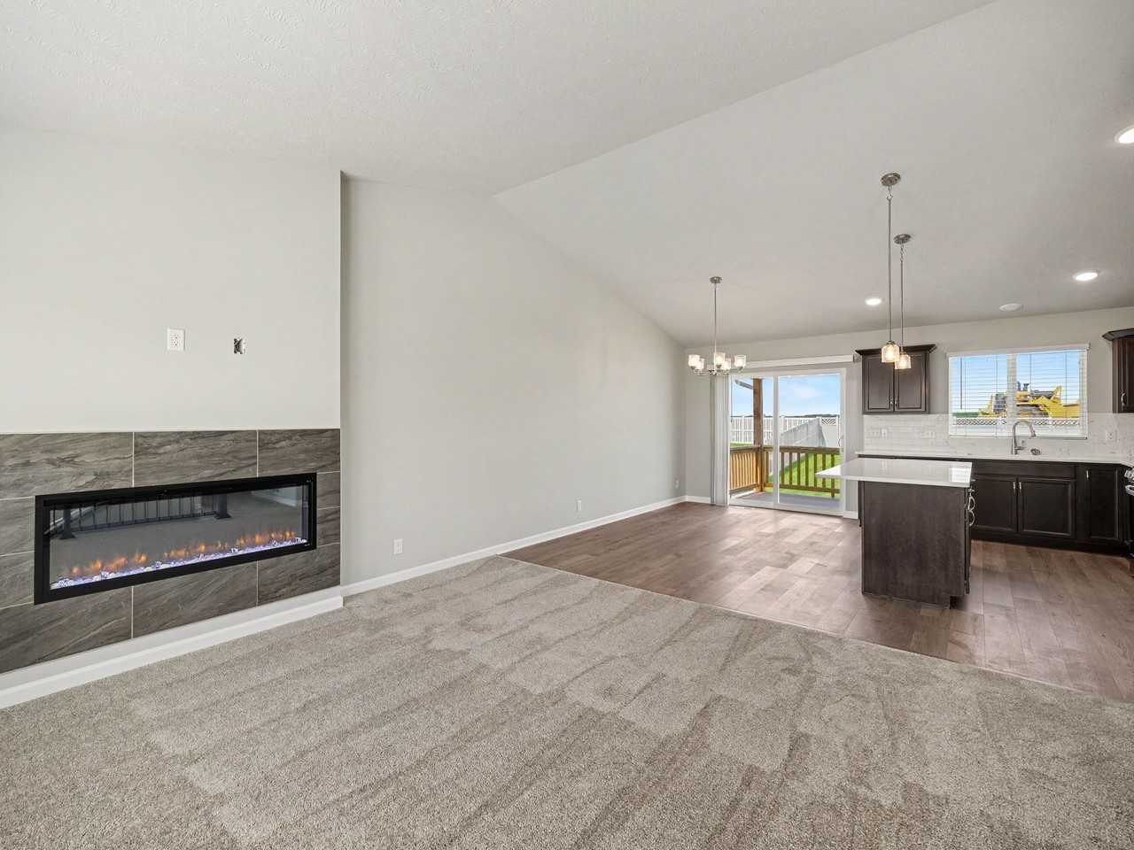 18616 Mary St - Photo 6 of 19