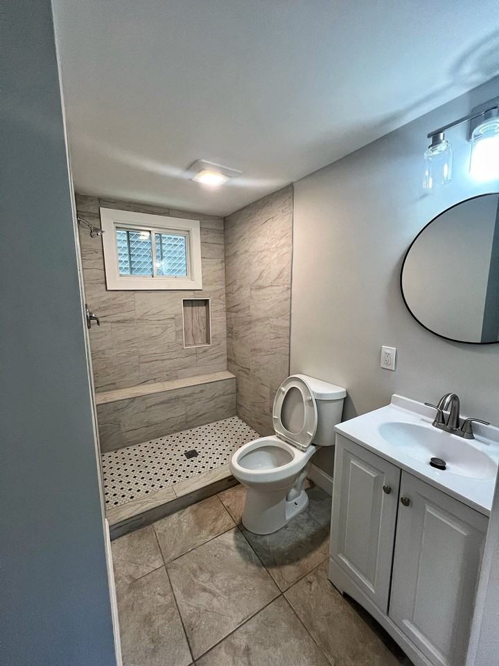 237 Cowden St #1 - Photo 4 of 8