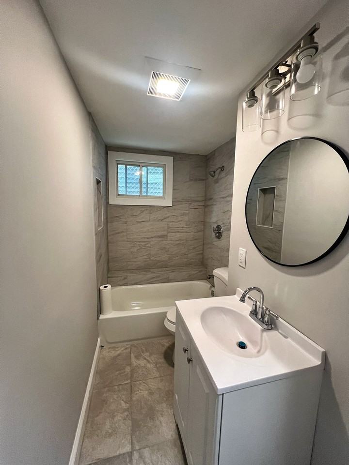 237 Cowden St #1 - Photo 6 of 8