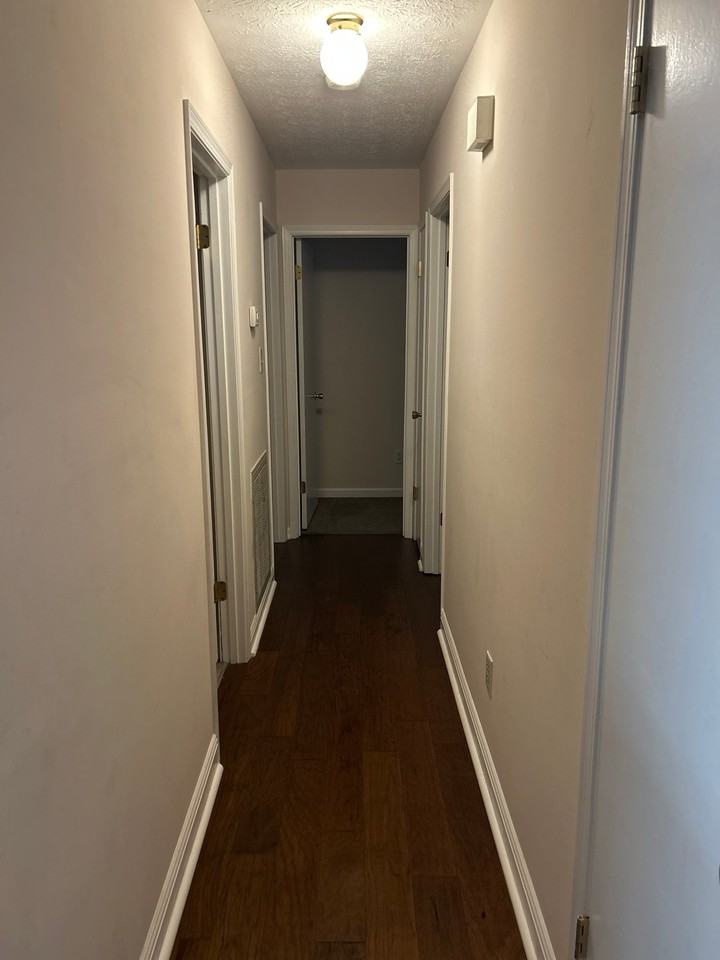 945 Wildwood Garden Dr - Photo 6 of 17