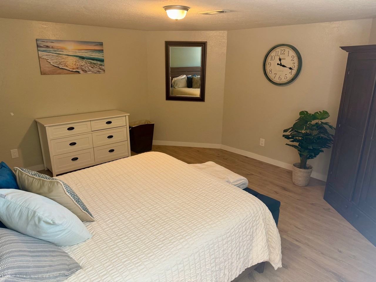 1303 Highcrest Dr - Photo 6 of 14