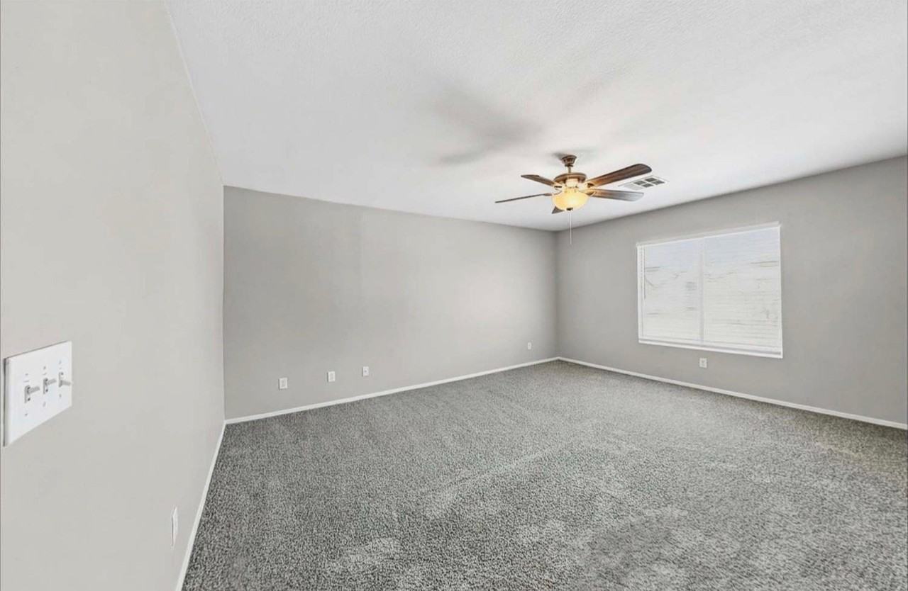 4941 Drifting Pebble St - Photo 6 of 15
