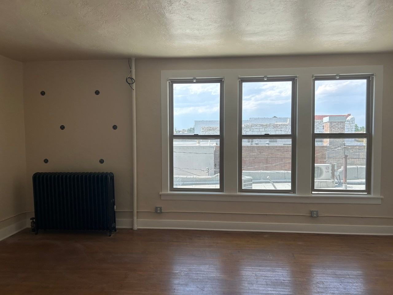111 Broadway Ave #26 - Photo 2 of 8