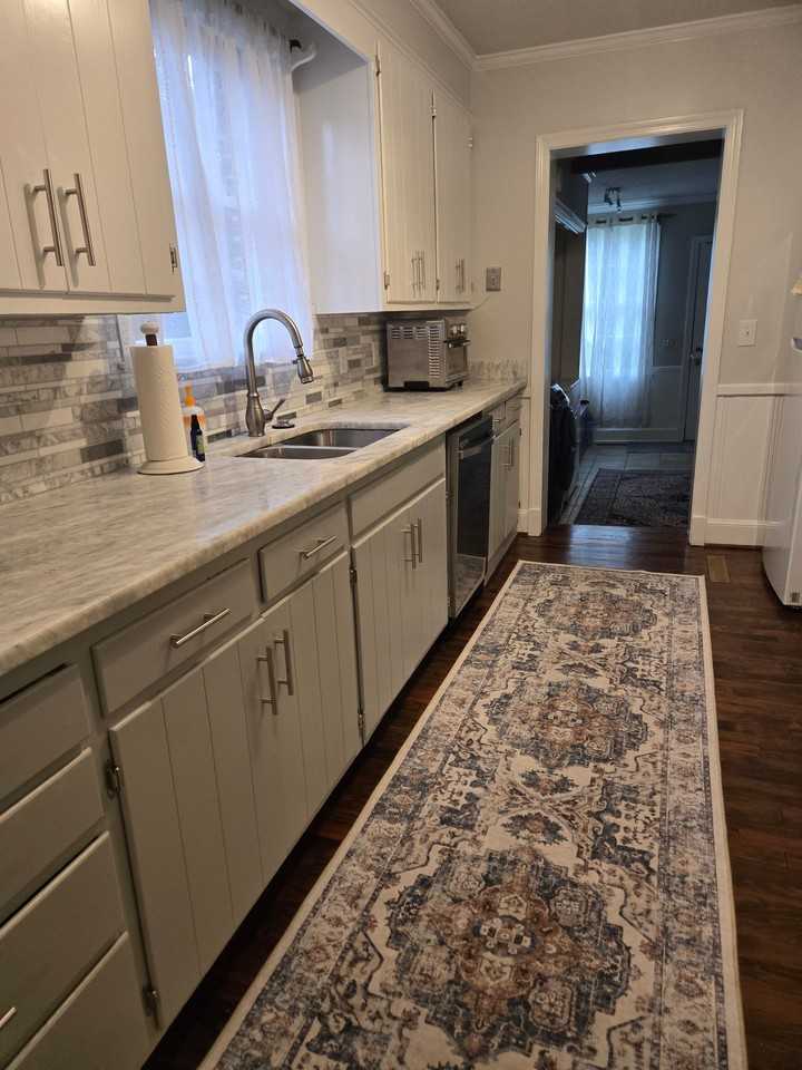 534 Iris Dr - Photo 2 of 18