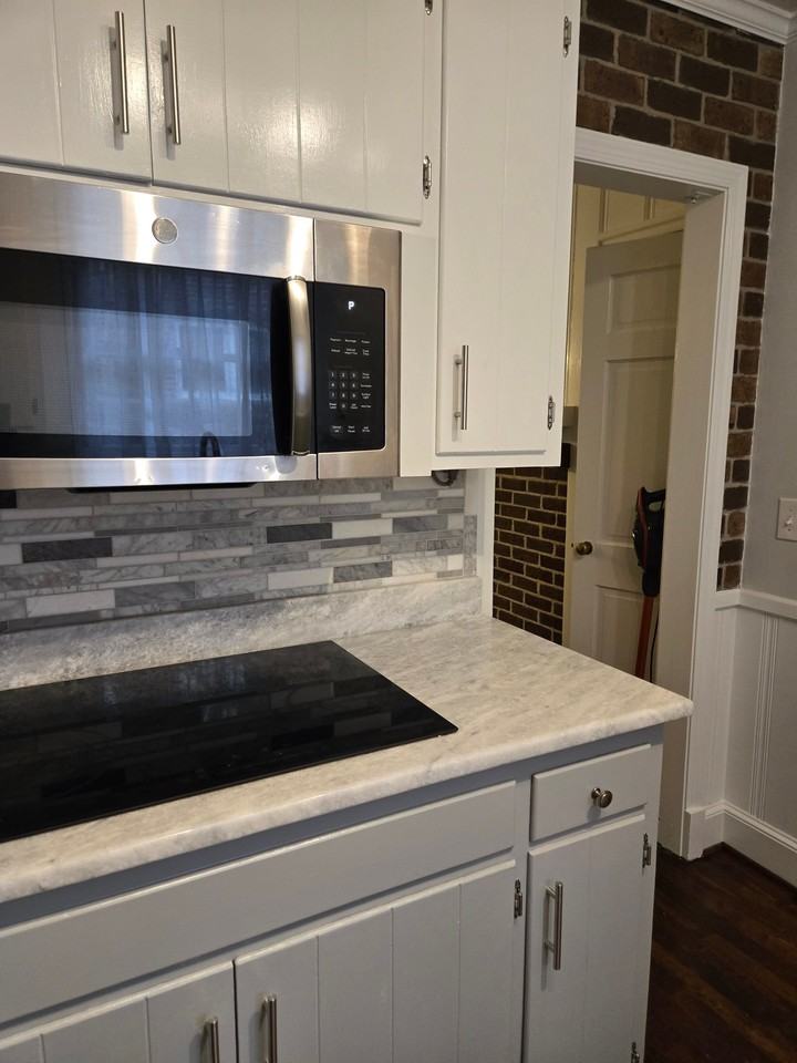 534 Iris Dr - Photo 4 of 18