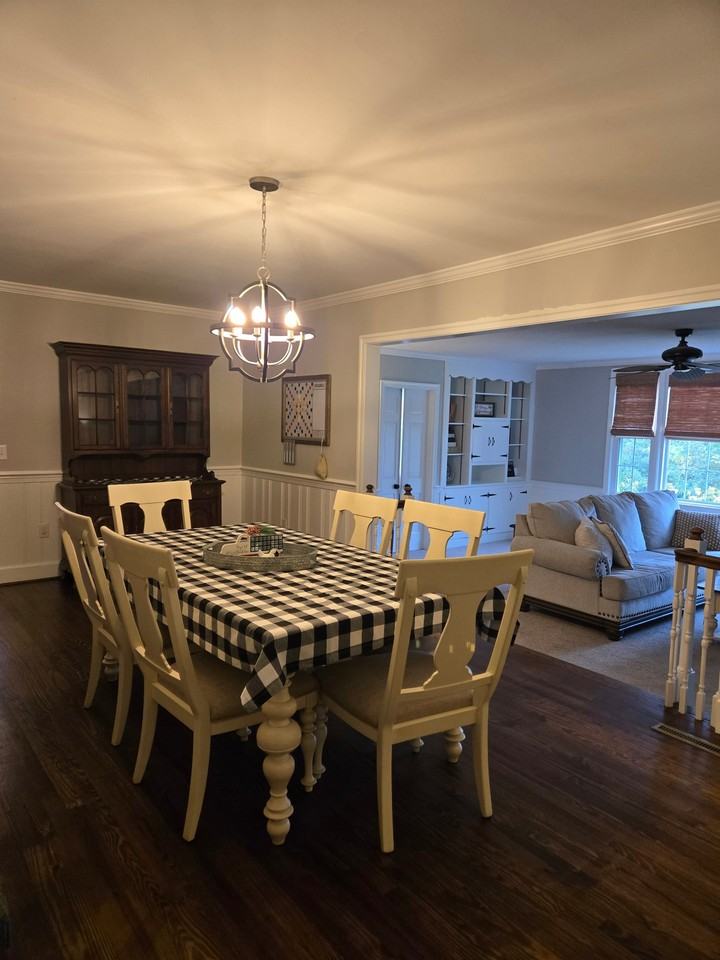 534 Iris Dr - Photo 6 of 18