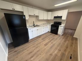 2332 N Ellis St - Photo 1 of 1