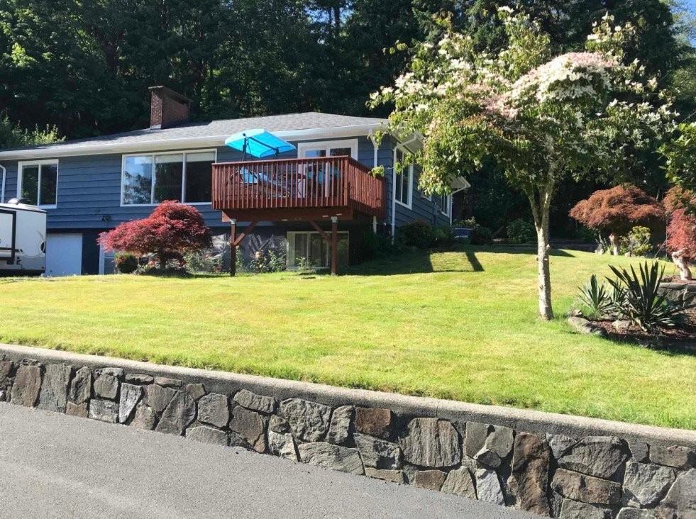 1300 Crescent St - Photo 2 of 12