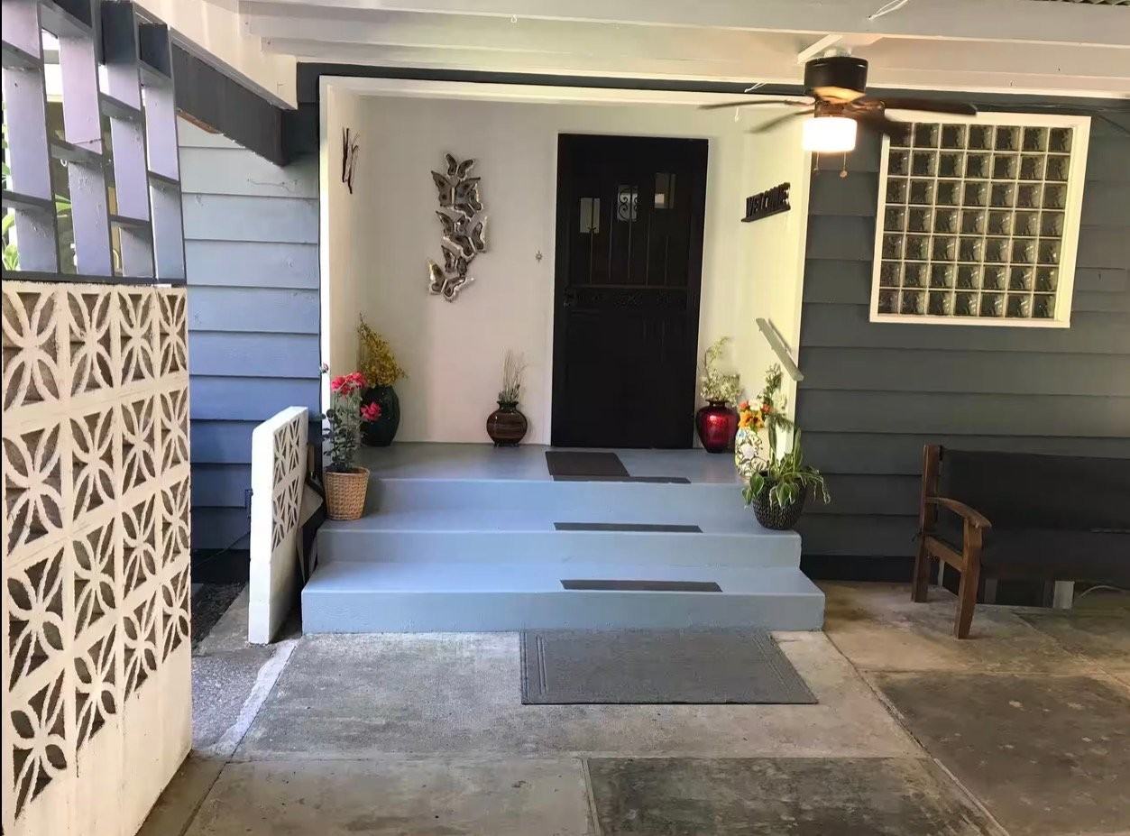 1300 Crescent St - Photo 3 of 12