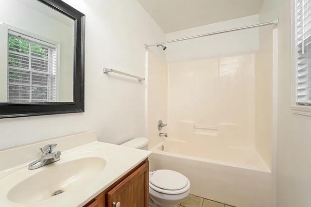 4645 E Colorado Ave - Photo 7 of 11