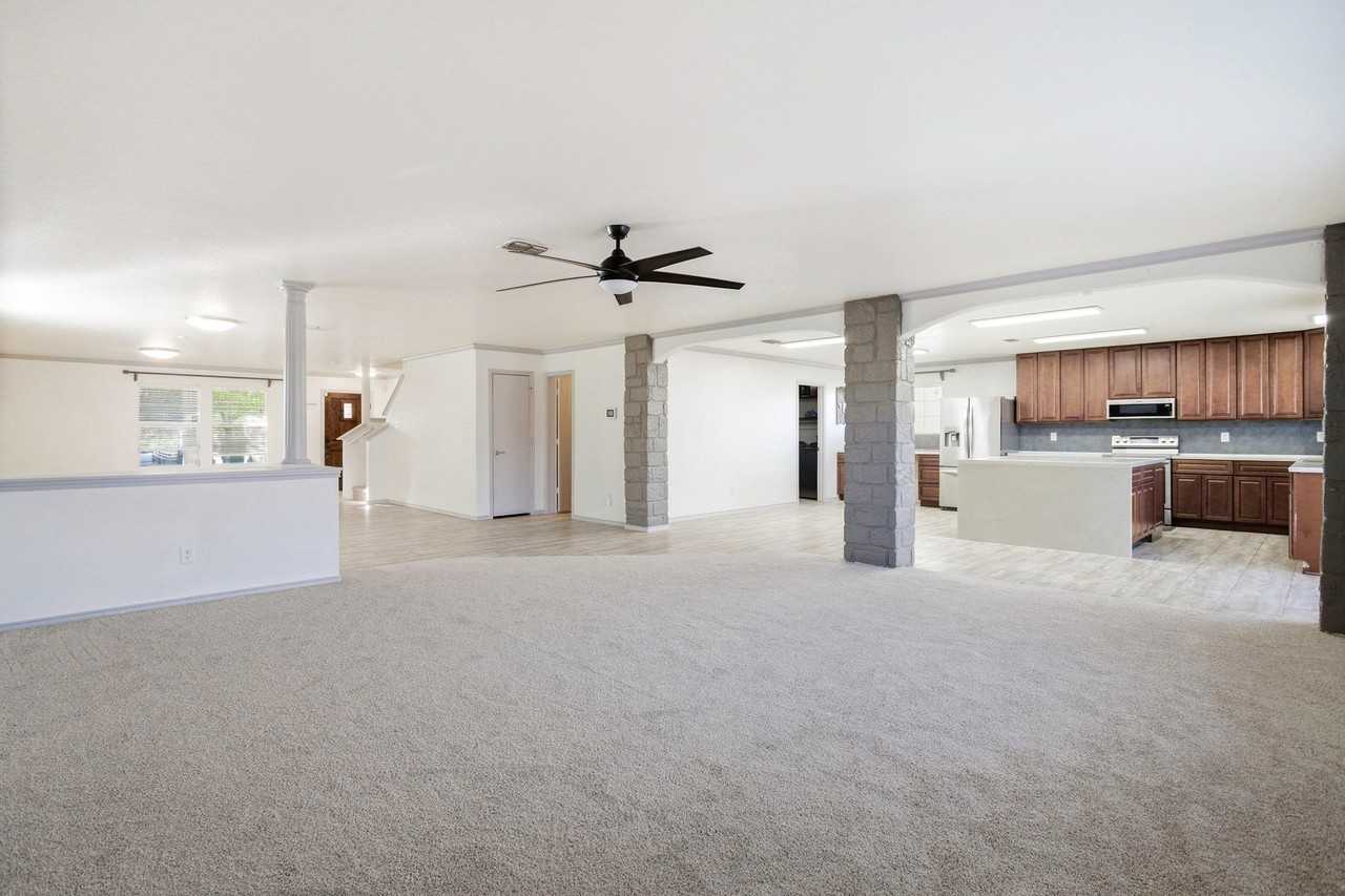 414 Spruce Breeze - Photo 6 of 20