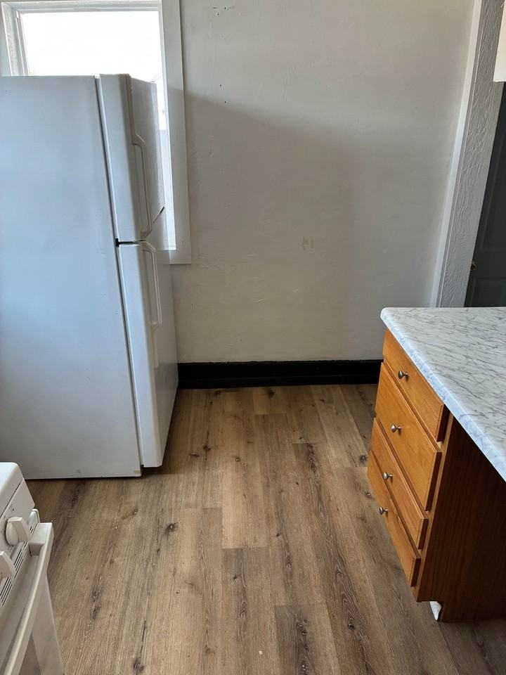 3181 Ames Ave #1 - Photo 6 of 8