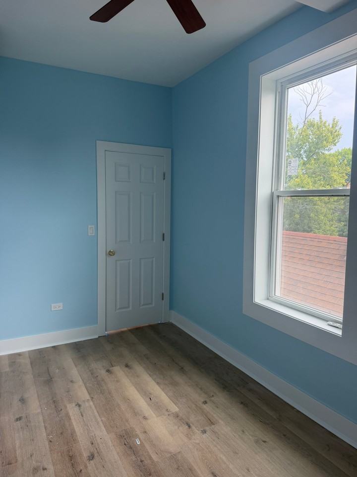 1222 S Karlov Ave - Photo 3 of 5