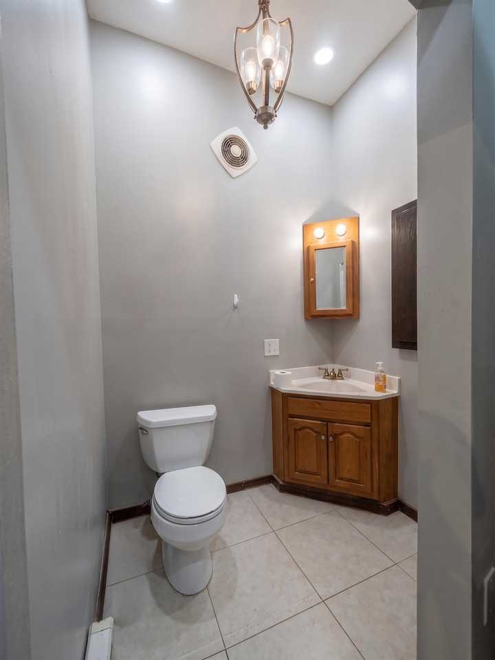 266 S Main St #4 - Photo 3 of 7