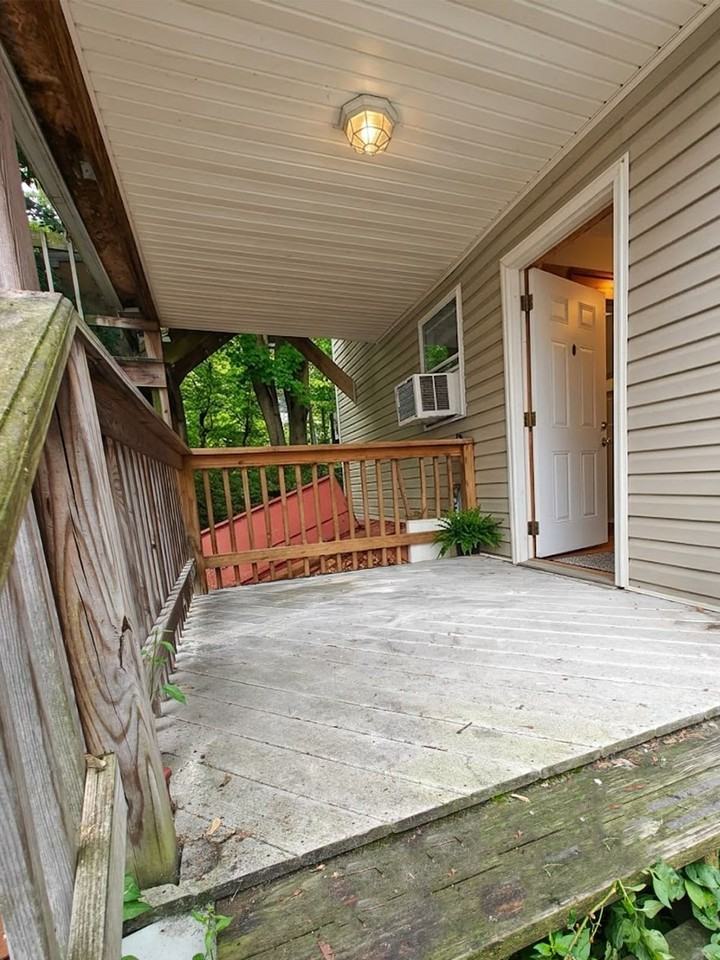 266 S Main St #4 - Photo 5 of 7